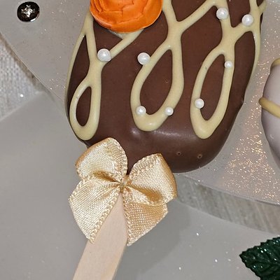 1 Dz Small Cakecicles 