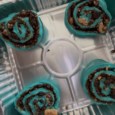 Cookie Monster Roll