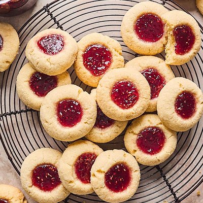 Thumbprint Cookies 