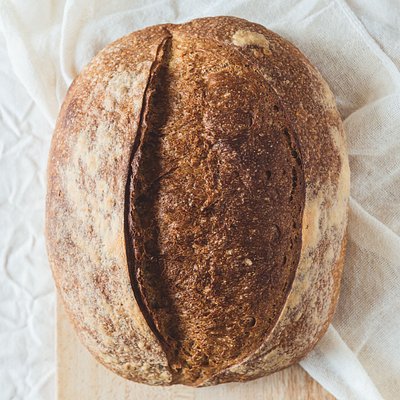 classic white sourdough loaf