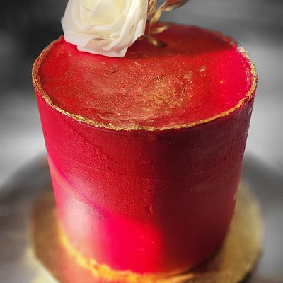 6" Round cake - 2 Layers