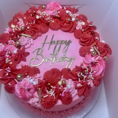 Birthday Design Round Cake