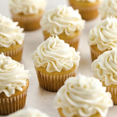 Vanilla Cupcake 