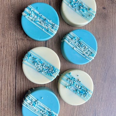 Chocolate Covered Oreos - Simple Design 
