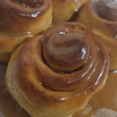 Caramel Rolls 6 pk