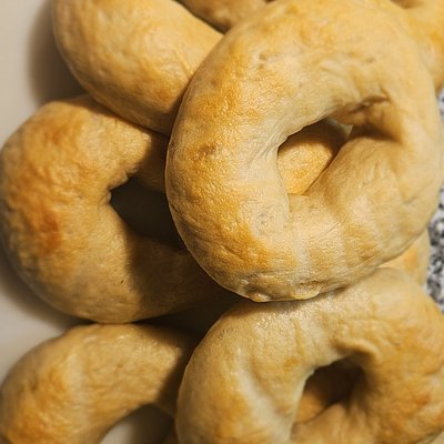 Plain Bagels- 1/2 Dozen