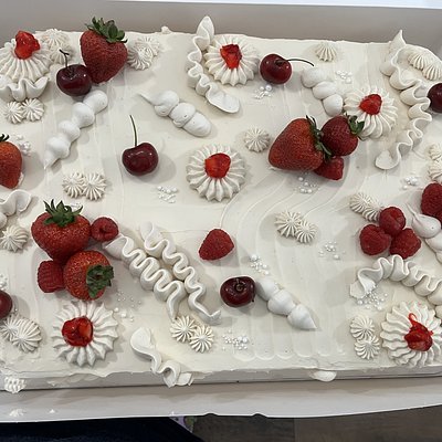 Sheet cake 