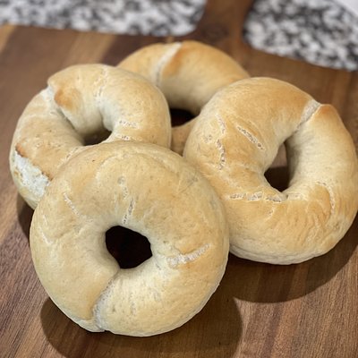 Plain Sourdough Bagels