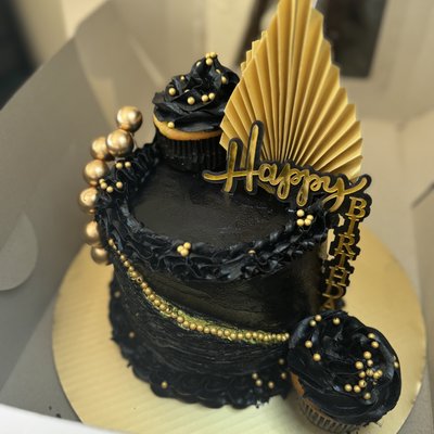 Round Cake “small “