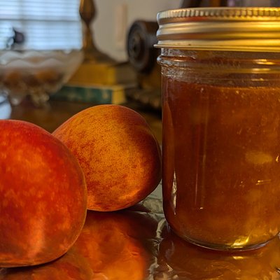 Peach Jam Half Pint