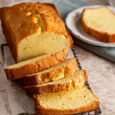Maria’s Vanilla Pound Cake