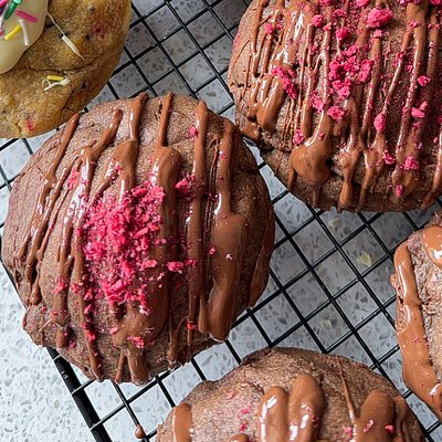Black Forest Stuffed Cookies 🍓🍪