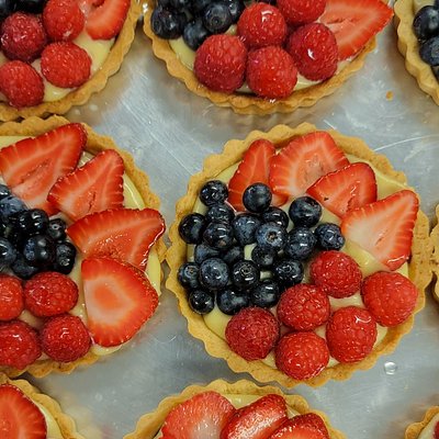 Fruit Tarts 5 in - 6 Count 