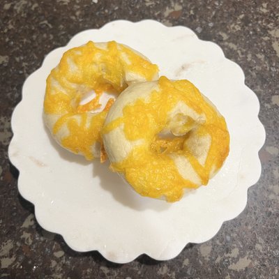 Cheddar Cheese Bagels