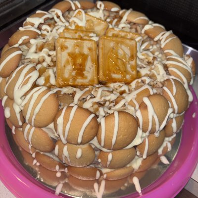 Caramel Banana Pudding Bunt Cake 