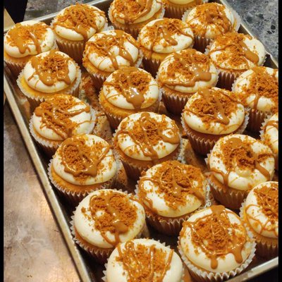 Biscoff Cupcakes HOT ITEM 🔥🔥🔥🔥