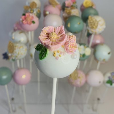 Traditional Cake Pops