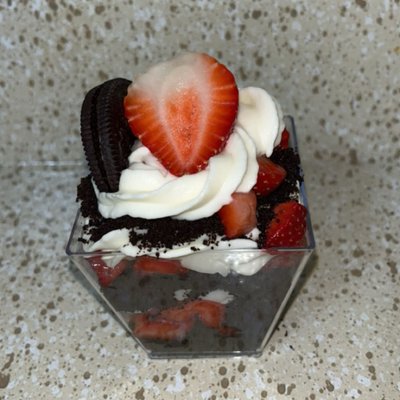 12ct.🍓🍪strawberry Oreo Cheesecake Cups 