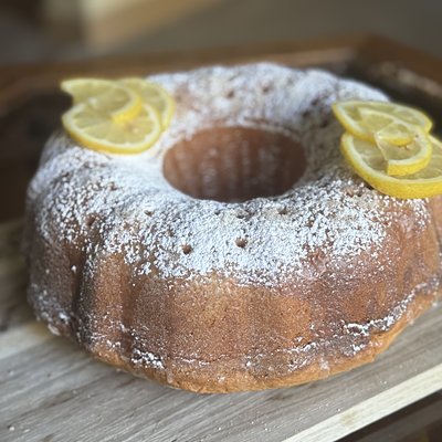 Cream Cheese pound cakes Whole*