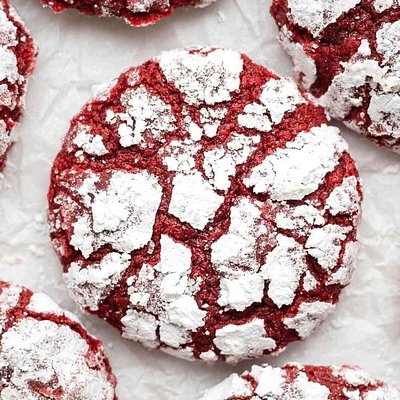 Red Velvet Crinkle Cookies 