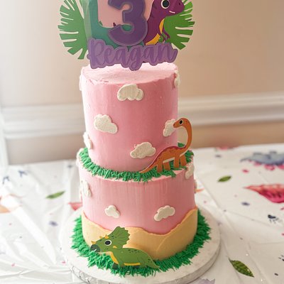 2 Tiered Cakes (6” + 8”)