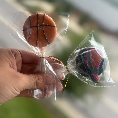 Cake Pops Half dozen