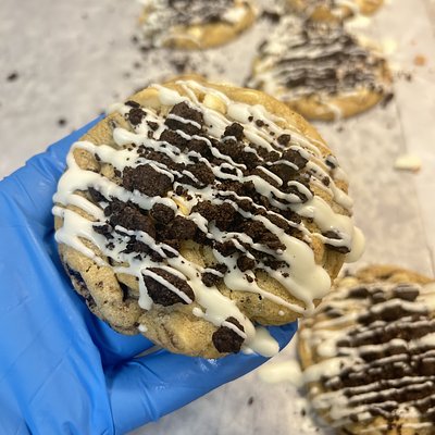 Cookies and Cream Cookie