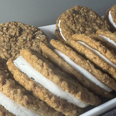1 Dozen Oatmeal Crème Pies