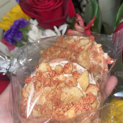 Strawberry crunch cookies 