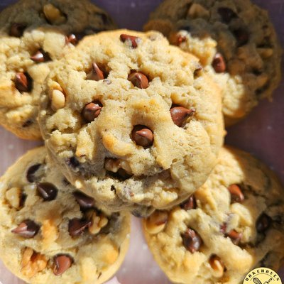 Chocolate Chip Cookies - Half A Dozen 