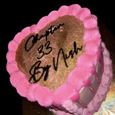 8 Inch Heart Cake w/Custom Cake Charm