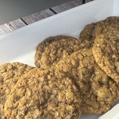 1 Oatmeal Raisin Cookies