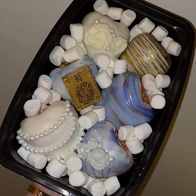 Custom Themed Chocolate Strawberries (6-8 Strawberries)