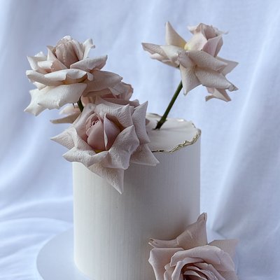 Tall Fresh Floral Cake (final price dependent on size & flavor; specify color scheme in Notes)