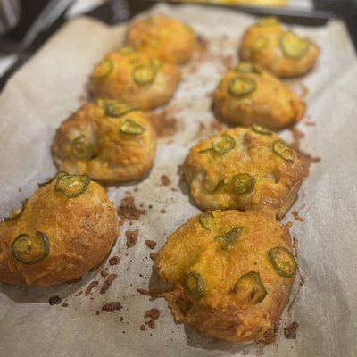 Cheddar Jalapeño Bagels 1/2 Dozen 