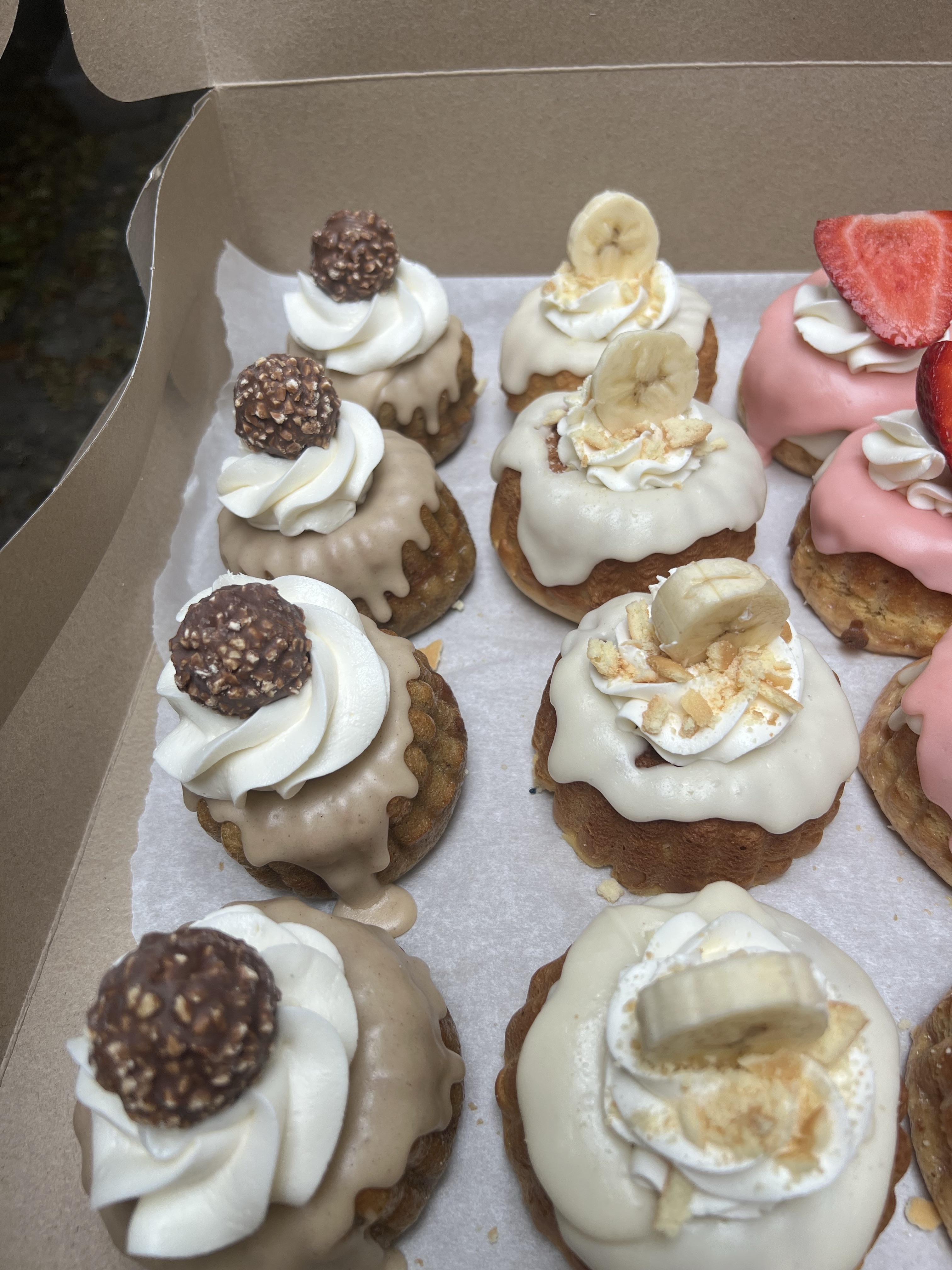 Mini Bundnt Cakes By Dozen 