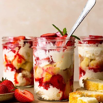 Strawberry Shortcake Cake In A Cup