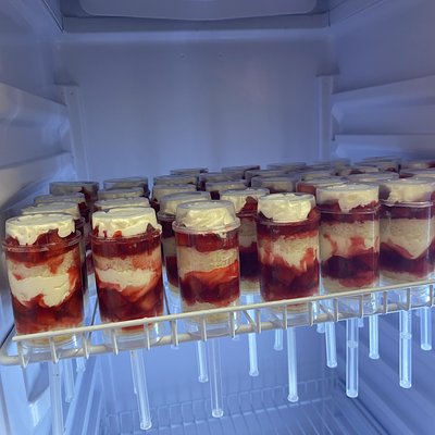 1 Dozen Push Up Parfaits (Any Flavor ) 