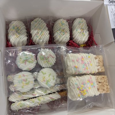 Delux Treat Box 