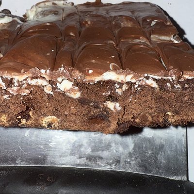 Cream Cheese Chocolate Chip Brownie 