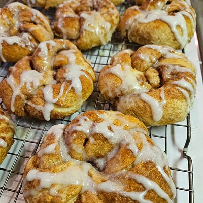 Cinnamon Sugar Knots 
