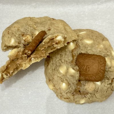 Cookie Butter Filled Cookies