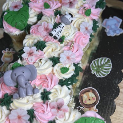 Pull Apart Cupcake 