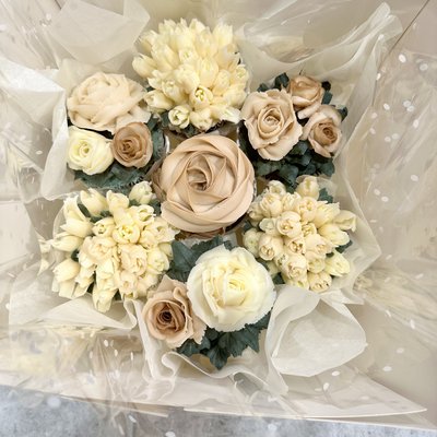7 Cupcake Bouquet