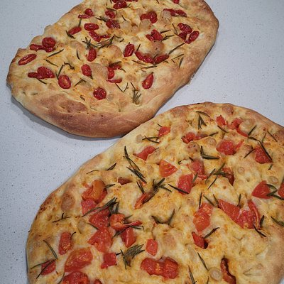 Focaccia Rosemary & Tomato
