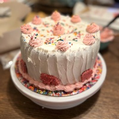 Funfetti Cake 6”  (3 Layers) Depending on decoration 