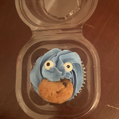 C Is For Cookie cupcake