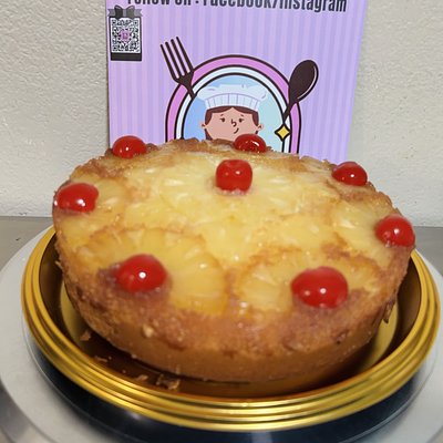 Volteado De Piña / Upside down Pineapple Cake 8in
