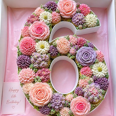 🌸 Signature Floral Number Box (1 Number)