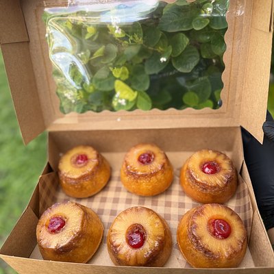 Pineapple Upside Down 